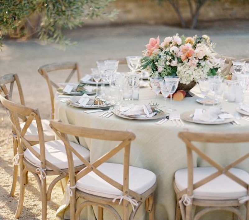 stoły okrągłe czy prostokątne na wesele