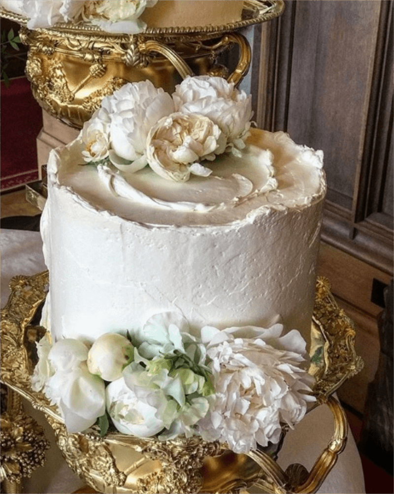 Tort weselny_ Kensington Palace I Design Your Wedding I królewski ślub_v2